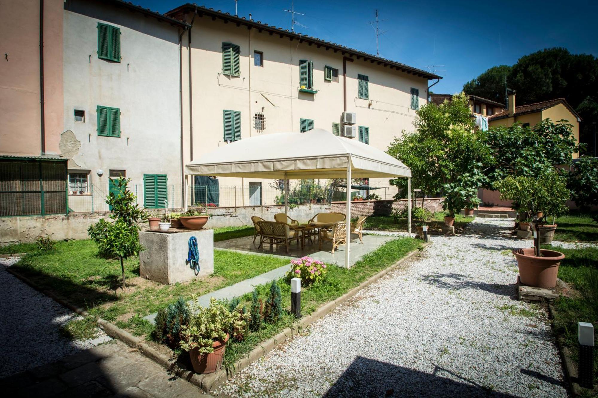 Locanda Dei Fiori Pistoia Extérieur photo
